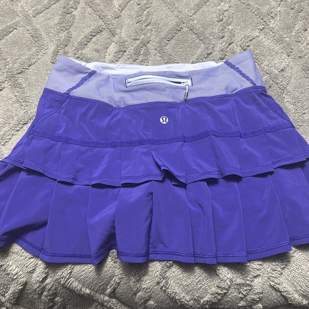 Very rare purple pleated skirt size 4, women’s lululemon skort